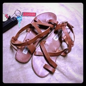 Steve madden sandals